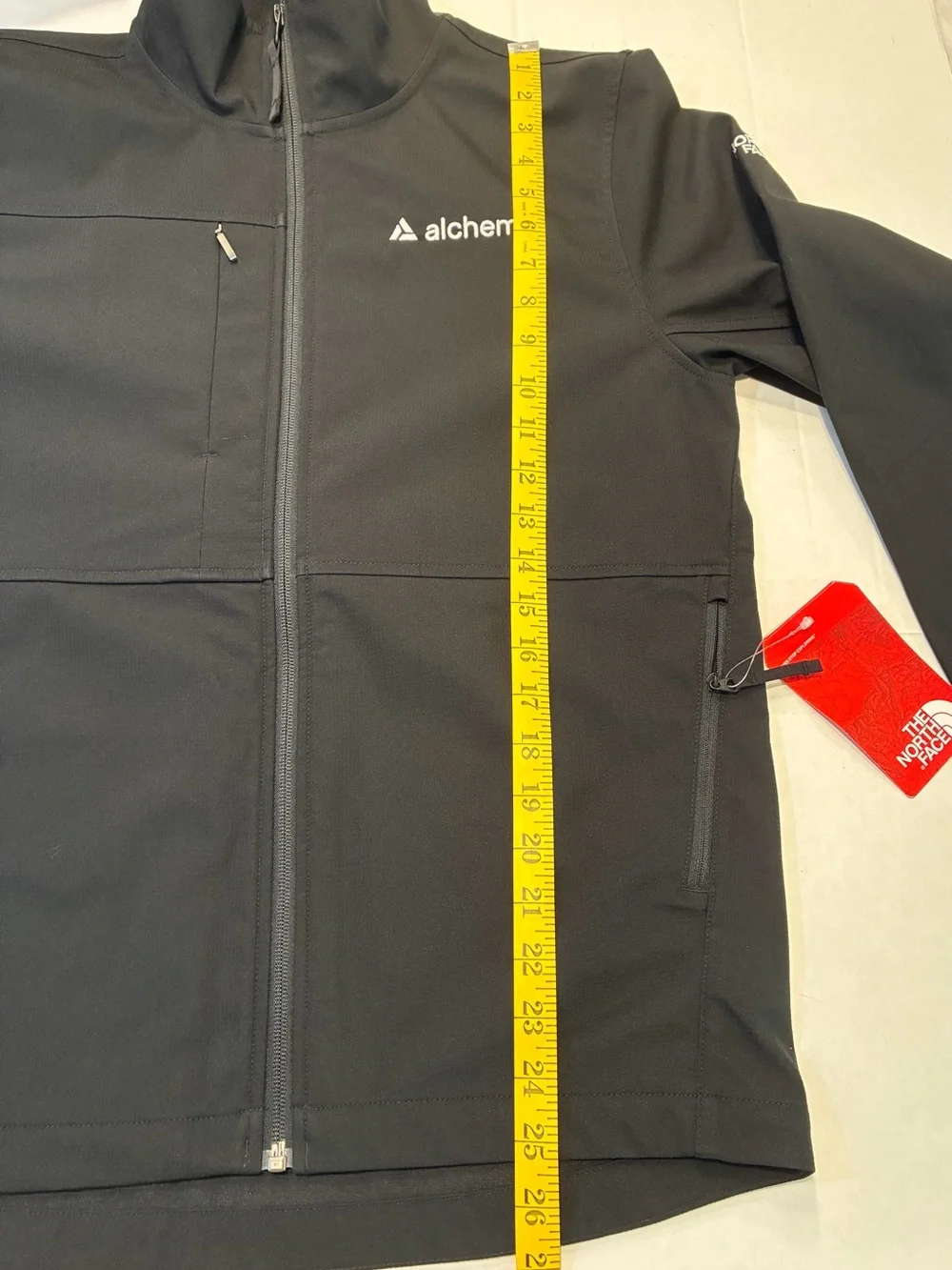 The North Face Size Small Castle Rock Soft Shell Jacket Alchemy Branded in Black